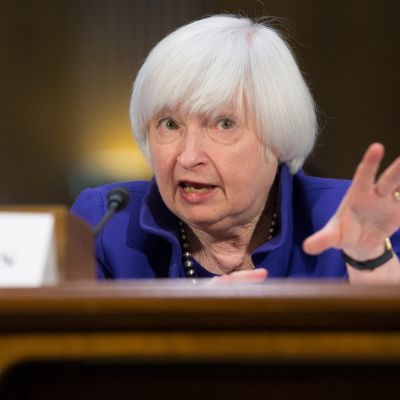 Yhdysvaltain keskuspankin pääjohtaja Janet Yellen puhui tiistaina 14. helmikuuta 2017 Yhdysvaltain senaatin pankkikomitealle.