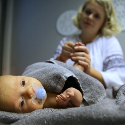 vyöhyketerapeuttinen vauvahieronta malmi helsinki 