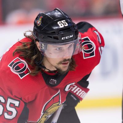 Erik Karlsson lauantain ottelussa Philadelphia Flyersia vastaan.