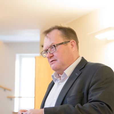 Kittilä-oikeudenkäynnin puolustuksen asianajaja Olli Siponen Lapin käräjäoikeudessa 11. lokakuuta.