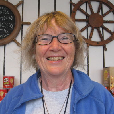 Monica von Bonsdorff är medlem i styrelsen för Barösunds byaråd.