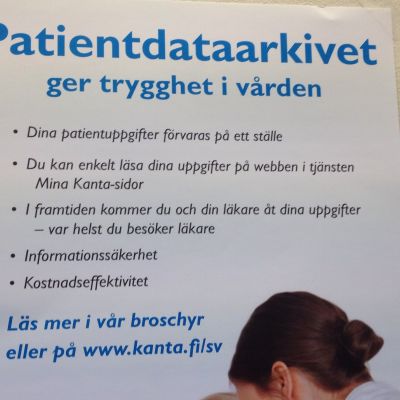 En affisch som visar information om patientdataarkivet Kanta.