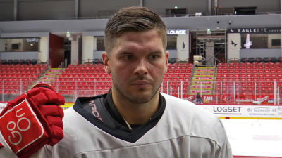 Jääkiekkoilija Joni Nikko