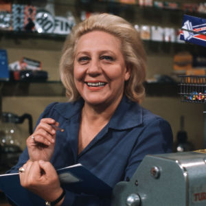 Emmi Vilén (Sylvi Salonen).