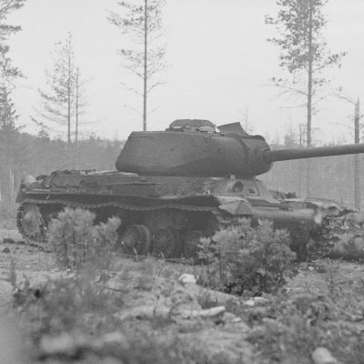 Stridsvagn i Summa på Karelska näset den 17 juni 1944.