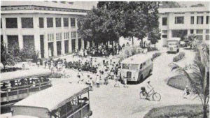 Belgian Kongon pääkaupunki Léopoldville vuonna 1943 Aukio Léopoldvillessä vuonna 1943
