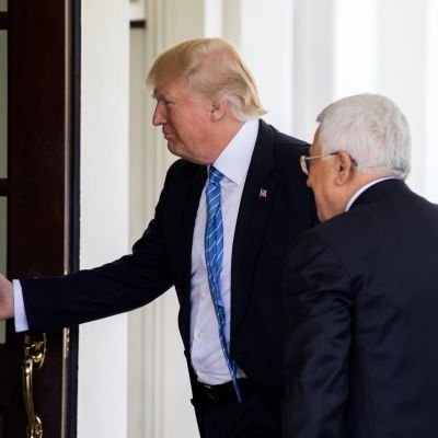 Donald Trump ja Mahmoud Abbas tapasivat Washingtonissa 3. toukokuussa 2017.