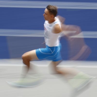 Simo Lipsanen vauhdissa.