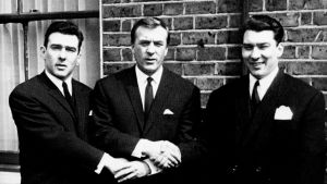 Reg, Charlie och Ronnie Kray. Bröderna försåg diverse rock- och popstjärnor med livvakter. Reg, Charlie och Ronnie Kray