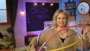 Med hjälp av ringar kan man visa olika människors behov av utrymme omkring sig. Malin Olkkola i BUU-klubbens studio