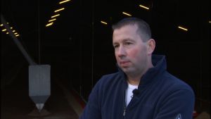Bart Janssen,kycklinguppfödare, vill ta lärdom av finländska kollegor. Bart Janssen är kycklinguppfödare i Zuidvelde, Nederländerna.
