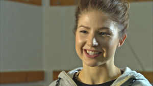 Cecilia Törn har åkt konståkning sedan hon var 5 år gammal. Som 16-åring tog hon FM-brons och representerade Finland i EM 2011. Två år senare övergick hon till isdans. Isdansaren Cecilia Törn (par med Jussiville Partanen), januari 2016.