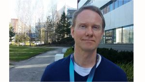Heren Samuli Lehtosen konttori on Nokian kampuksella Espoossa. HERE Technologiesin karttaekspertti Samuli Lehtonen.