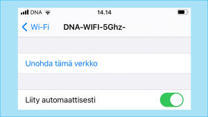 Näin avaat ja suljet wifi-yhteyden puhelimesta. Kuvassa Samsung S4:n valikkoa. Kännykän asetuksissa: Tästä suljet ja avaat wifi-yhteyden.