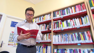 Nicolas Moizard som är professor arbetsrätt vid universitetet i Strasbourg Nicolas Moizard som är professor arbetsrätt vid universitetet i Strasbourg
