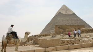 Gizan pyramideista suurin - Hofu