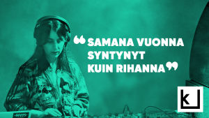 Toimittaja Renaz Ebrahimi ja lainaus "Saman vuonaa syntynyt kuin Rihanna."