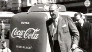 Erik von Frenckell maistaa Coca-Colaa ennen olympialaisia