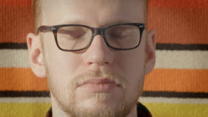 För Fredrik Westblom verkade det inte vara någon större skillnad mellan att meditera som buddhist, mormon eller kristen. Fredrik Westblom