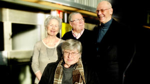Den ursprungliga konstellationen av De äldres råd bestod av Jutta Zilliacus, Per-Erik Lönnfors, Ralf Friberg och Geo Stenius. Här är rådet samlat 2018. de äldres råd