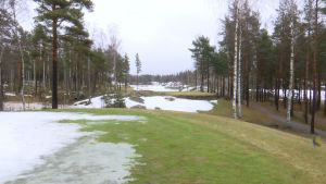 Eke Golf funderar nu på vad det ska kosta golfarna att spela på banan i Gammelboda. En golbana med snö.