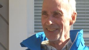 Leif Svenfelt tycker det är självklart att nämnden borde ha valt den sökande som hade mest erfarenhet då båda var behöriga. Leif Svenfelt från sfp i Larsmo