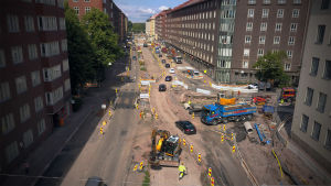 Så här såg renoveringsarbetet ut sommaren 2018. Mechelingatans renovering fotat uppifrån.