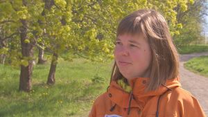 Emilia Nordling, naturskollärare vid Åbolands naturskola. Emilia Nordling, naturskollärare vid Åbolands naturskola.