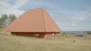 Klosterkällaren från 1400-talet på Hamnö invigdes till kapell 1979 Franciskuskapellet på Hamnö, Kökar