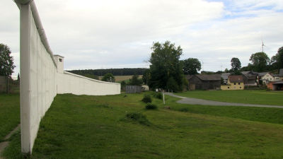 Muren står fortfrande kvar i Mödlareuth