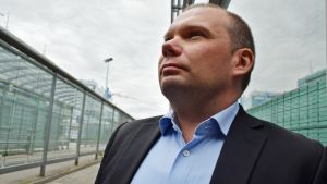Jarno Pölönen har varit i ett år stationerad i Nigeria. Jarno Pölönen är stationerad i Nigeria.