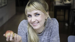 Kirjailija Laura Gustafsson