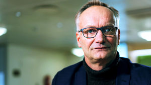 Markus Mannström on Stora Enson johtoryhmän ja Veracelin hallituksen jäsen. Hän käy usein Bahiassa. Markus Mannström