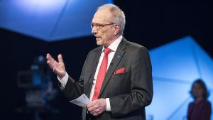 Nils Torvalds. Nils Torvalds pitää puhetta presidenttitentissä, Nils Torvalds presidenttitentti 10.01.2018, presidenttipäivät TV1