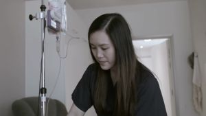 Charisse Ortiz arbetar på vårdhemmet i Fredrikshamn och har studerat till närvårdare Charisse Ortiz arbetar på vårdhemmet i Fredrikshamn och har studerat till närvårdare.