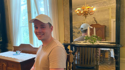 Ville Lundström på Norrkulla gård i Sibbo