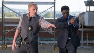 Callum Keith Rennie (vas.) tekee hyvän roolisuorituksen Jigsaw-elokuvassa. // Kuva: Brooke Palmer / Lionsgate