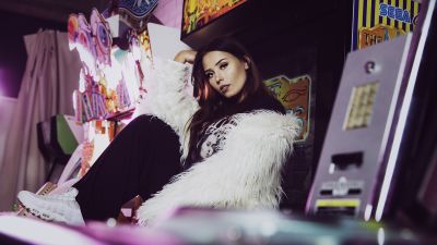 Katri Norrlin On Ylex N Uuden Musiikin Viikon Uusi Juontaja Kaikki Mita Olen Tehnyt On Valmistanut Minua Tahan Ylex Yle Fi