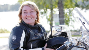 En av de tre skjutna kvinnorna, Tiina Wilen-Jäppinen, var ordförande för stadsfullmäktige och de två andra var journalister. Tiina Wilen-Jäppinen