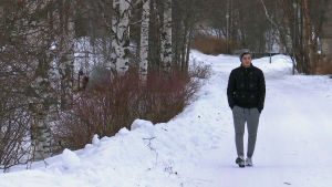 Ali El Asaad är en Palestinsk flykting, från Libanon. Hösten 2015 kom han via Ryssland till Finland.