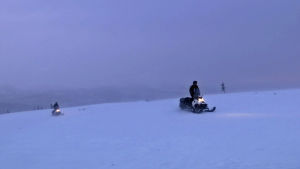 Gränsbevakningen patrullerar. Gränsbevakare patrullerar i Urho Kekkonens nationalpark i Lappland.