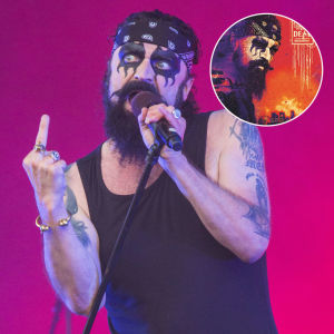 Hank von Hells andra skiva är kommersiellt dansbar garagerock. Hank von Helevet live 2019 med skivan Dead i boll i hörnet.