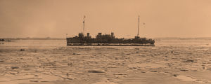 Venäjän laivasto Helsingistä lähdössä 10.4.1918