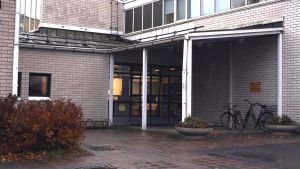 Biblioteket i Gammelbacka blir det första biblioteket i Borgå som tar i bruk meröppet. Biblioteket i Gammelbacka i Borgå.