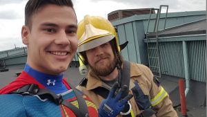 År 2015 blev Christoffer Forsman vald till årets unga finlandssvensk i en tävling som ordnades av Radio X3M. Christoffer Forsman och Arttu Nyman gör Barnklinikens patienter glada