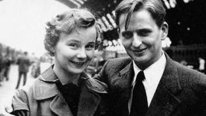 Olof Palme tillsammans med sin hustru Lisbeth Palme. Olof och Lisbeth Palme på 60-talet.