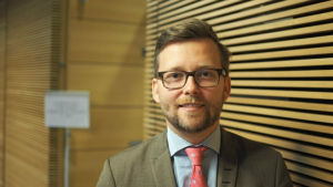 Mats Löfström hoppas att fler ålänningar skulle flytta tillbaka efter studierna. Mats Löfström 19.10.2016