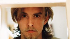Varg Vikernes mördade sin bandkompis Euronymous i Mayhem och blev efter kyrkbrännarperioden och fängelset nynazist. varg vikernes