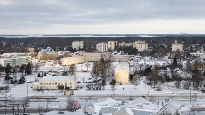 Hangö centralskola sett från vattentornet