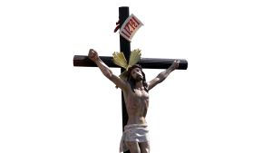 Liisa tycker att vi inte ska glömma att påsken är en religiös högtid. Jesus på korset